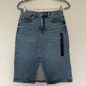 Banana Republic denim skirt